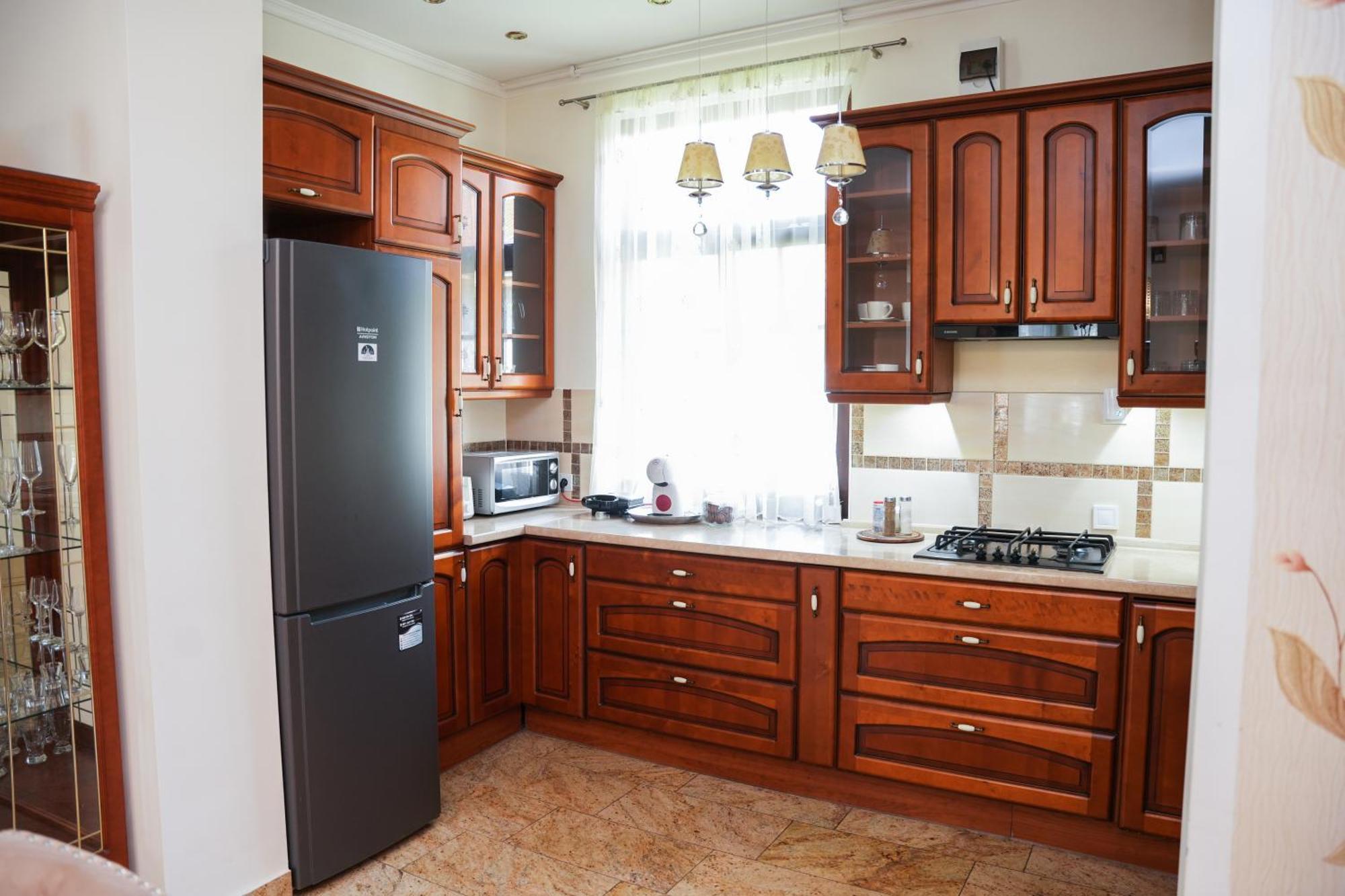 Varkert Deluxe Apartmanhaz ميسكولك المظهر الخارجي الصورة